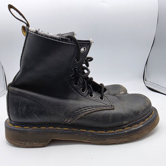 Dr. Martens Womens Size 6 Black Leather Combat Boots Casual Walking Outdoors - Picture 12 of 14